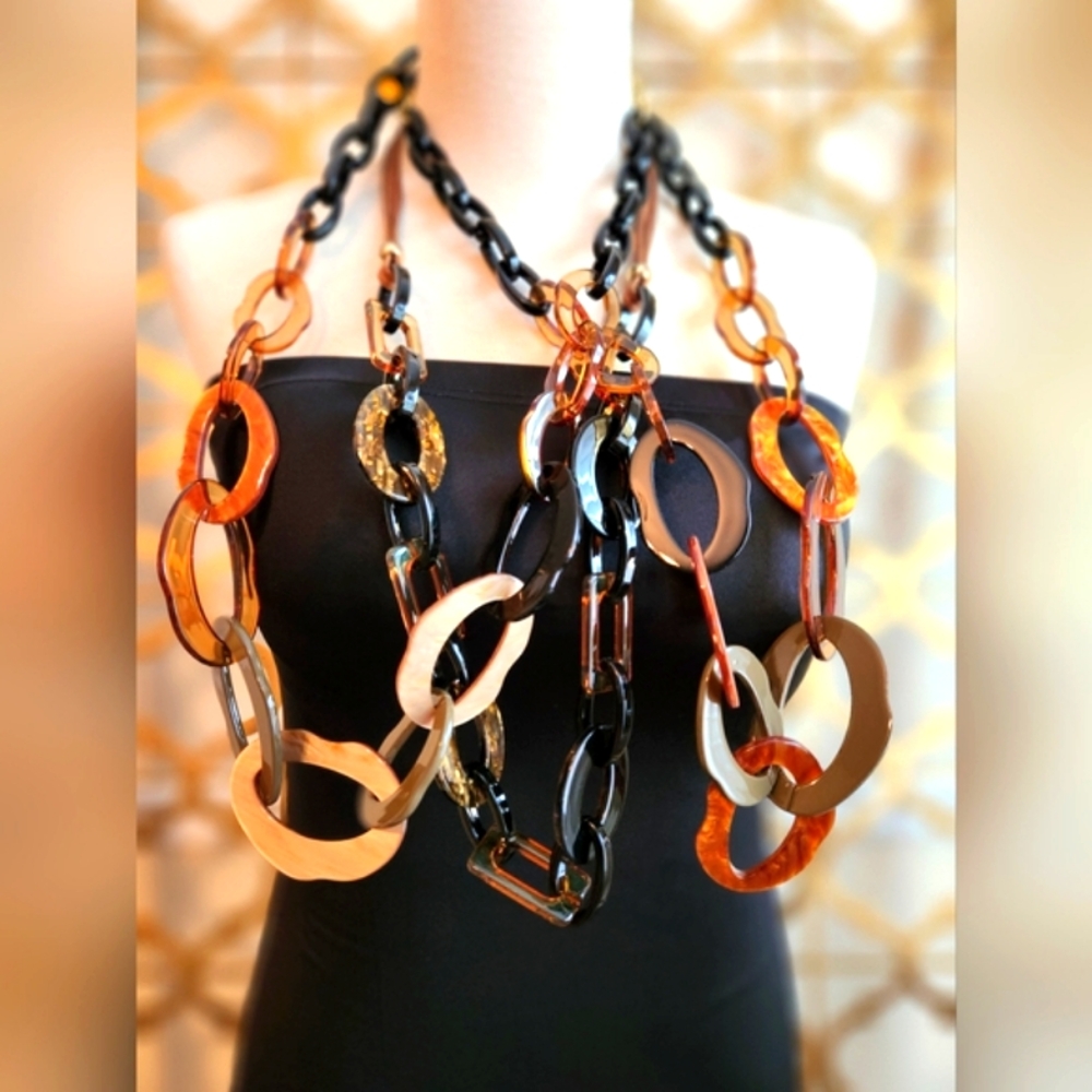 Elegant Black, Tan and Brown Chain Necklace With Earrings - Picture 16 of 16